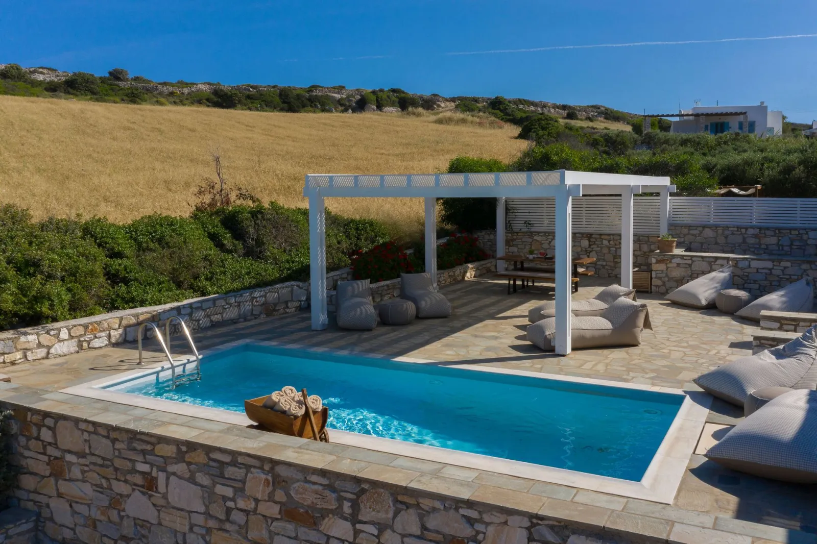 Amalgam Homes Paros