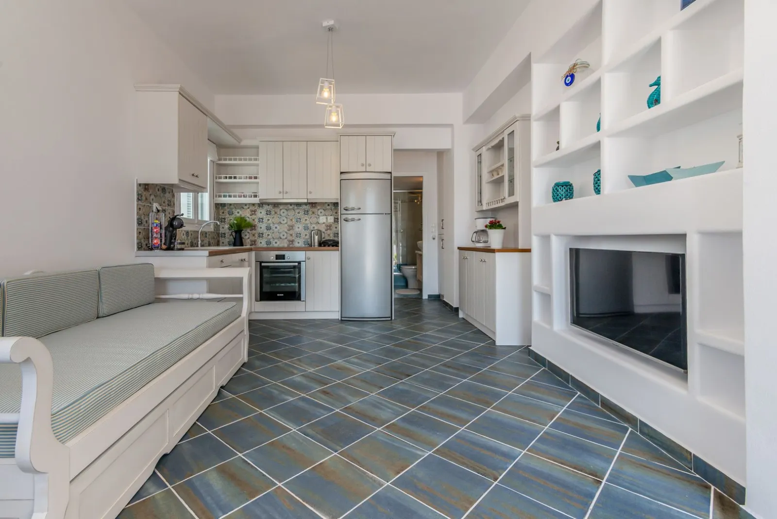 Michalakis Seaside Suites Milos