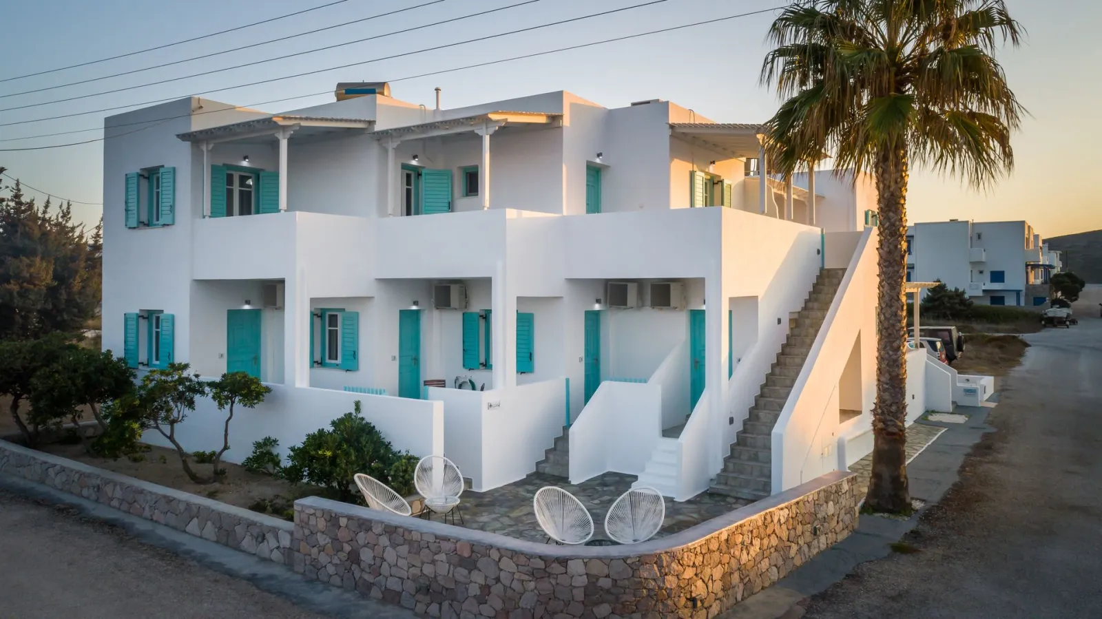 Michalis Studios Milos