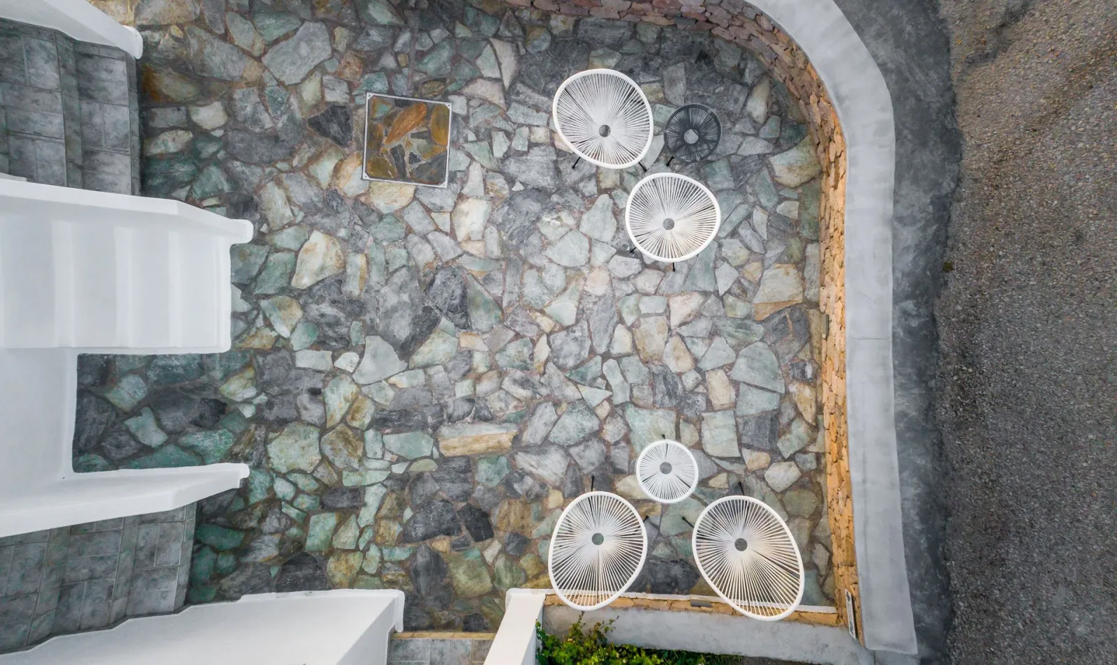 Michalis Studios Milos