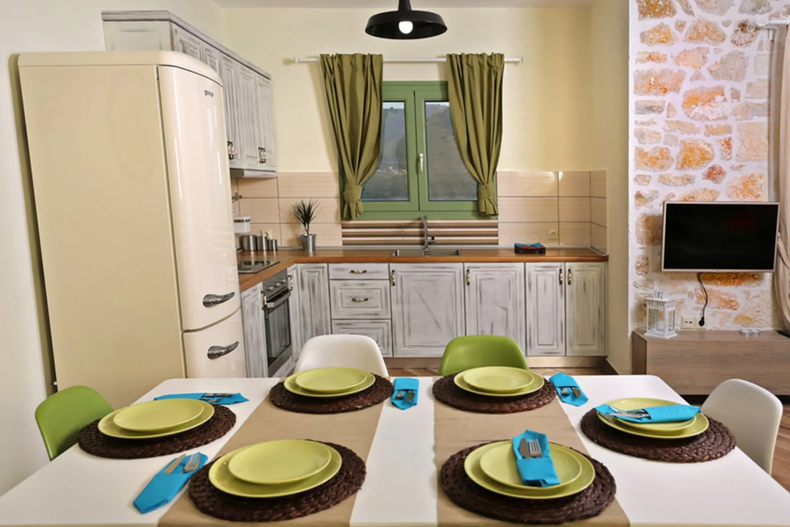 Followmetogreece_All-inclusive resorts Greece_1350