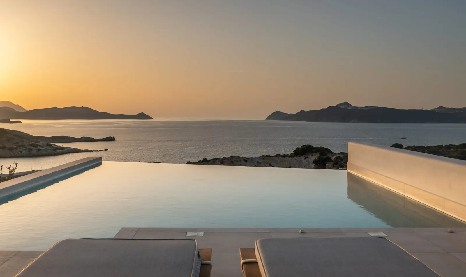 Milos Resort