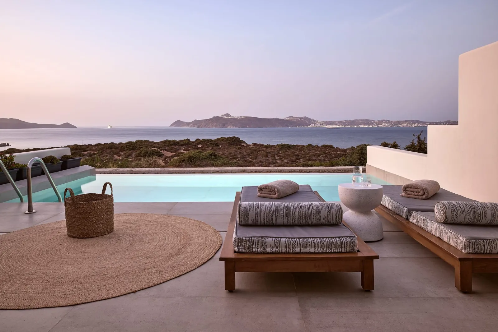 Milos Resort