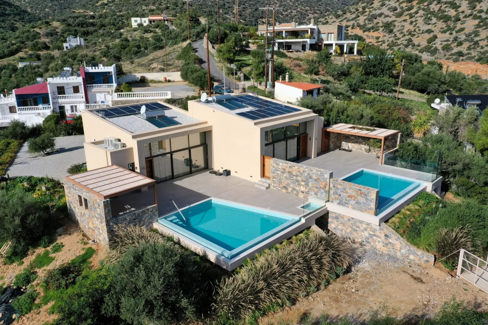 Mirabella Hills
