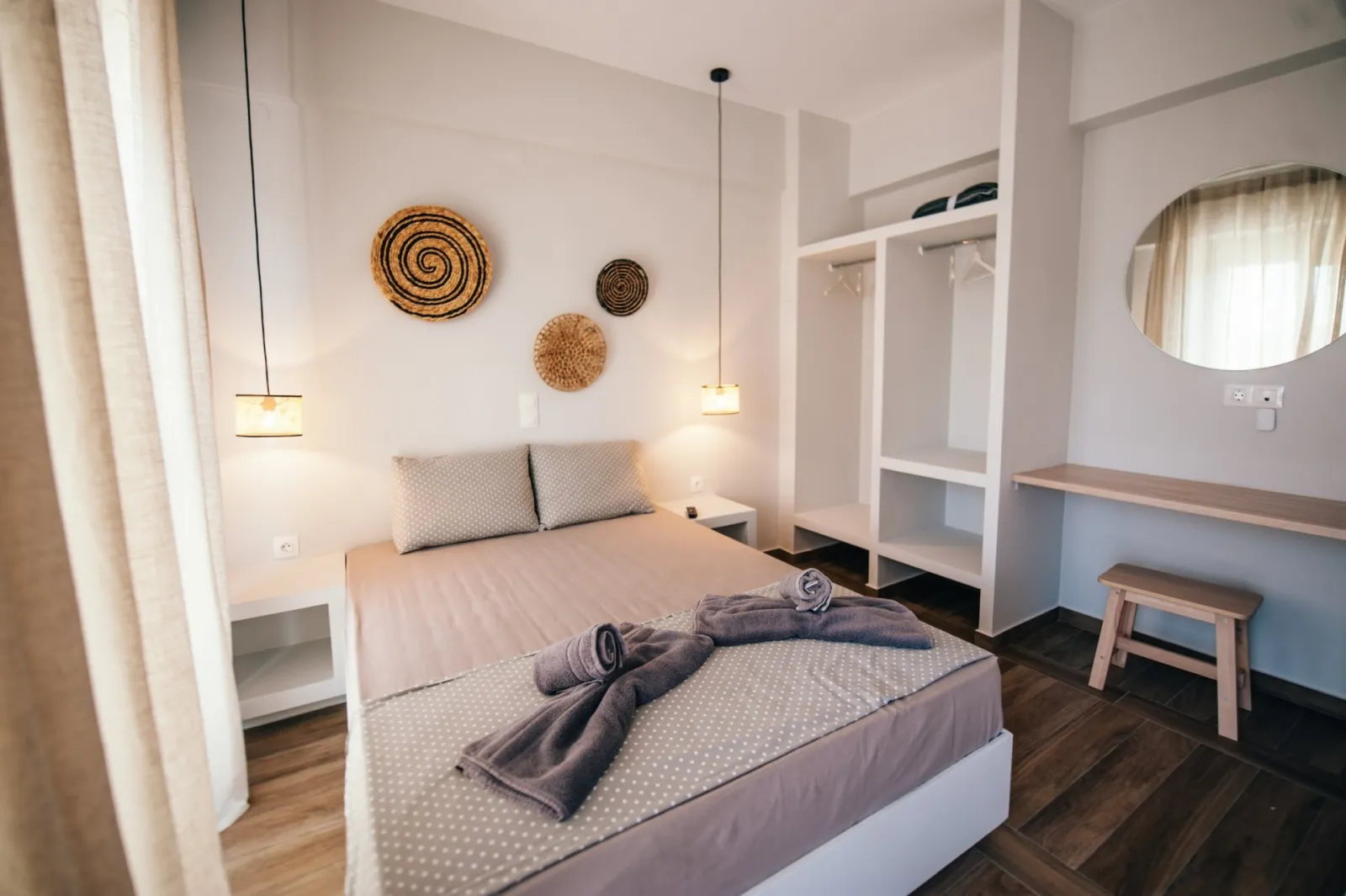 Followmetogreece_Party-friendly accommodations Greece_7106