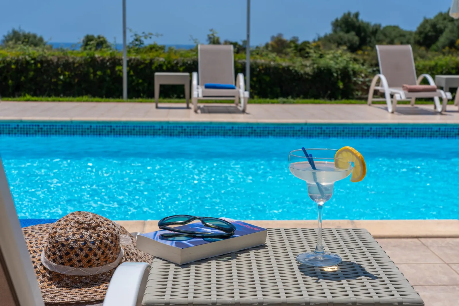 Monambeles Villas