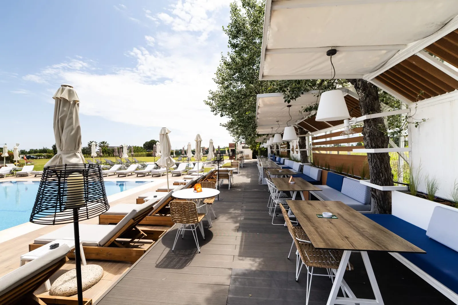 Mythic Summer Hotel