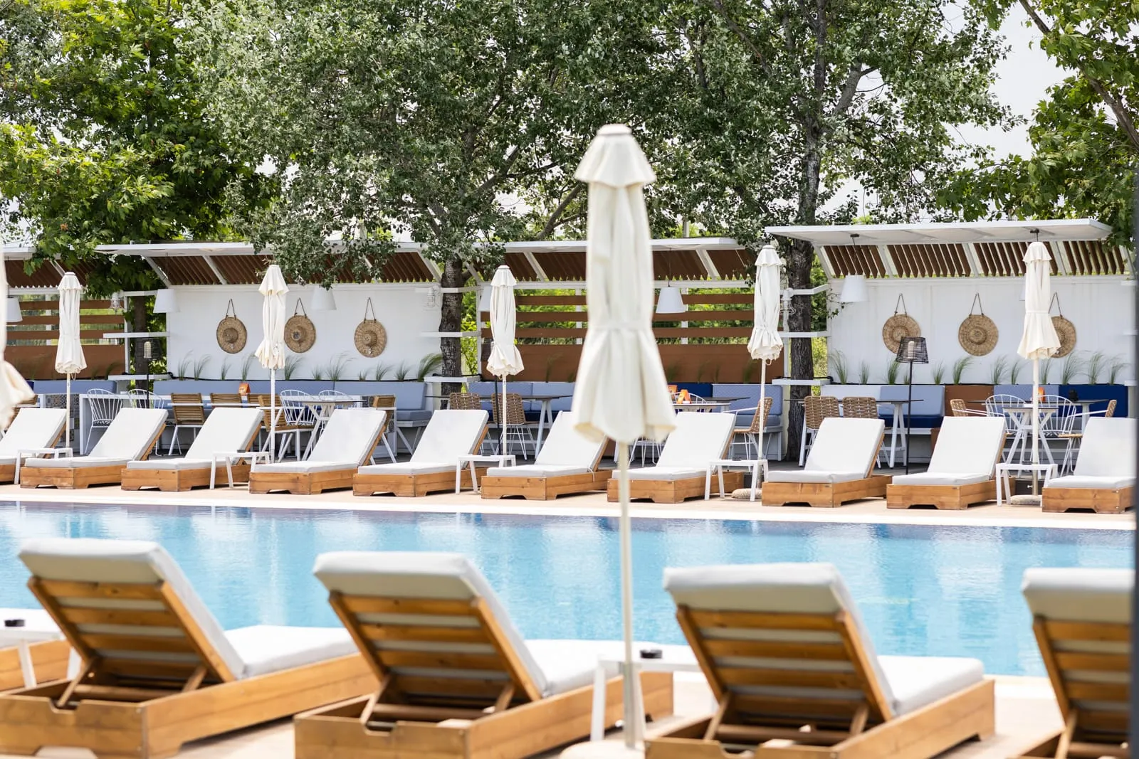Mythic Summer Hotel