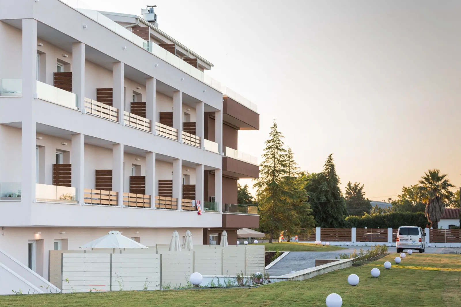 Mythic Summer Hotel