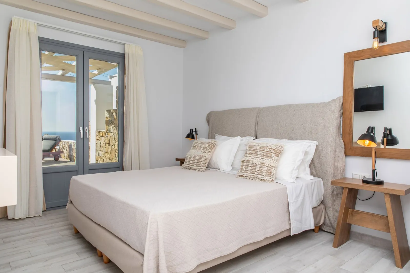 Mythology Naxos Villa & Suites