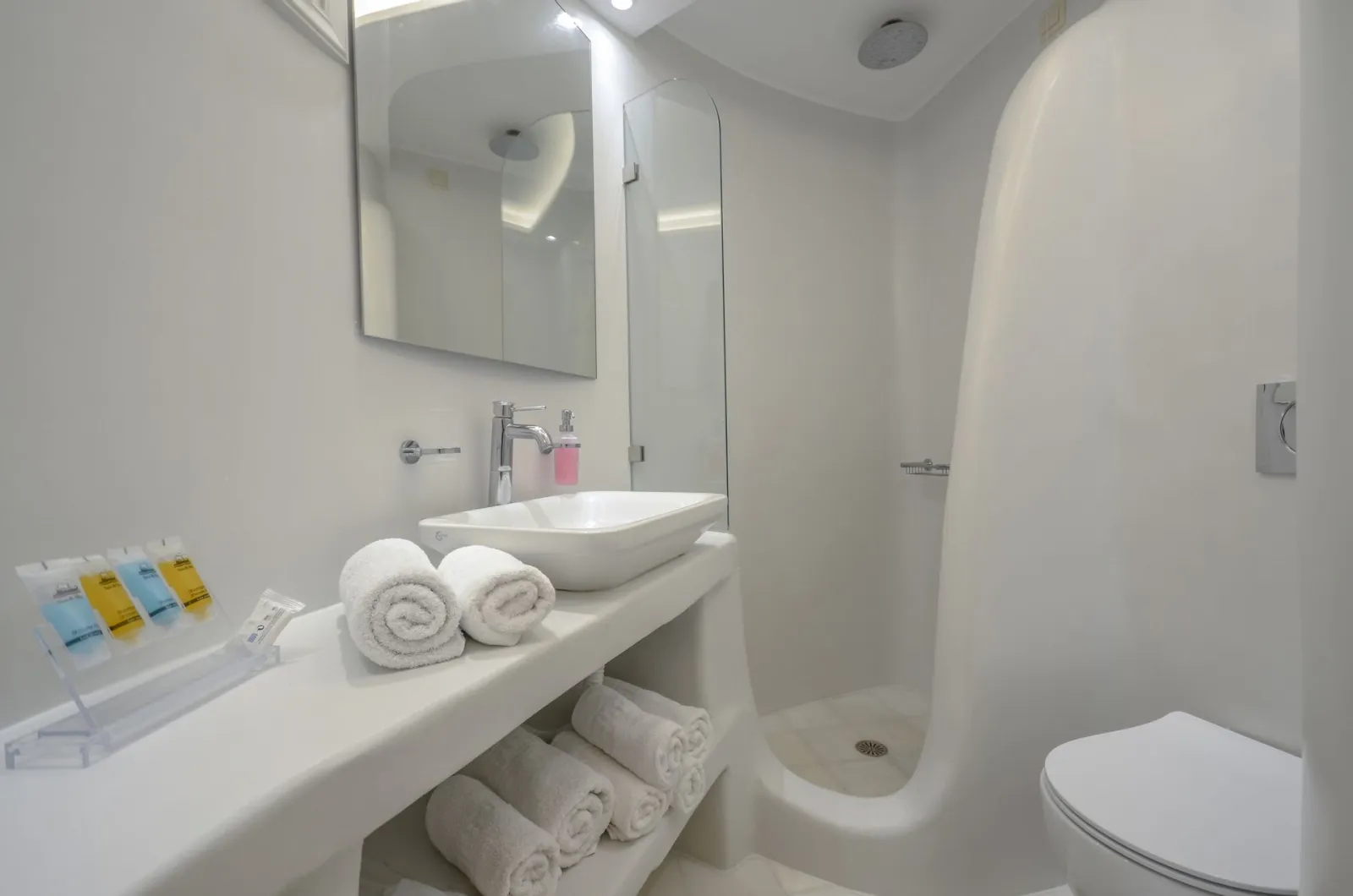 Naxian Queen Luxury Villas & Suites