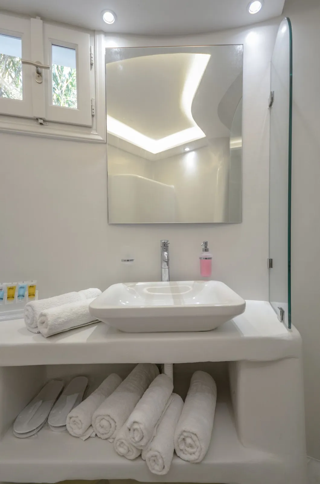Naxian Queen Luxury Villas & Suites