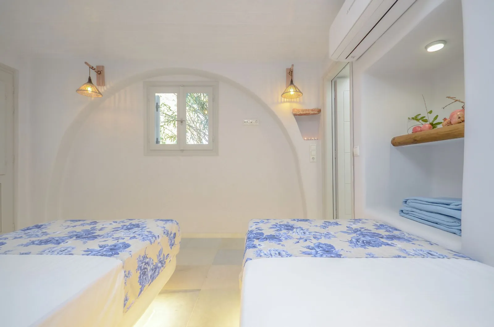 Naxian Queen Luxury Villas & Suites