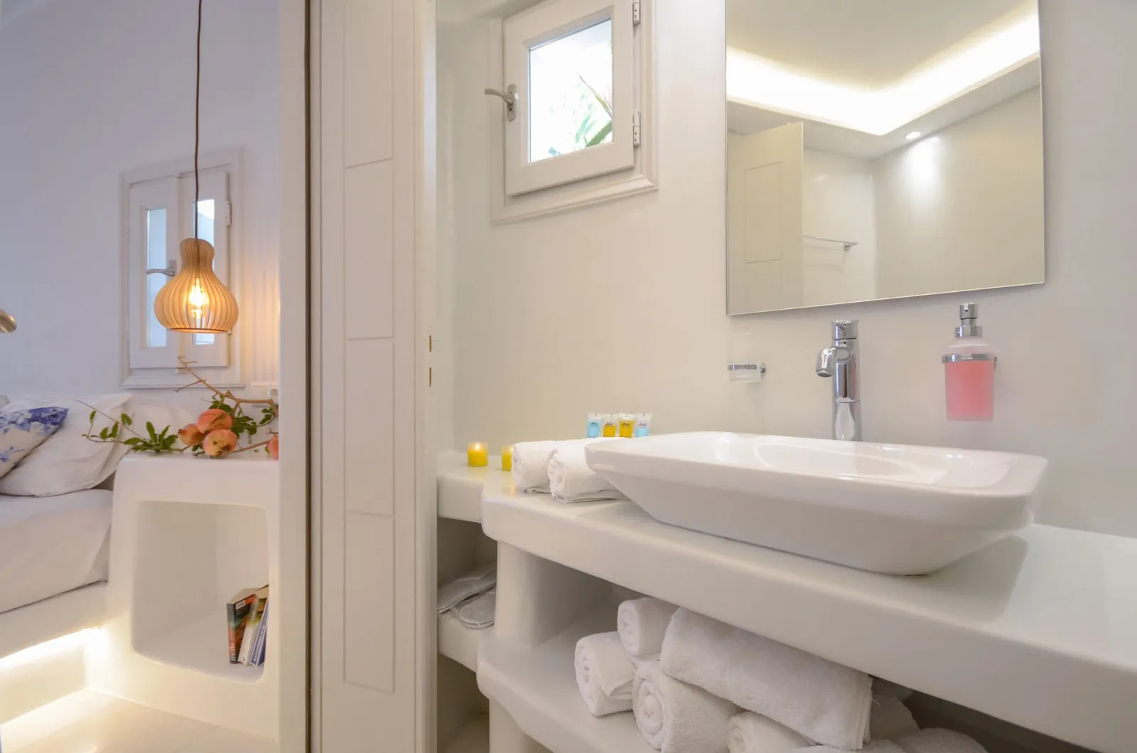 Naxian Queen Luxury Villas & Suites
