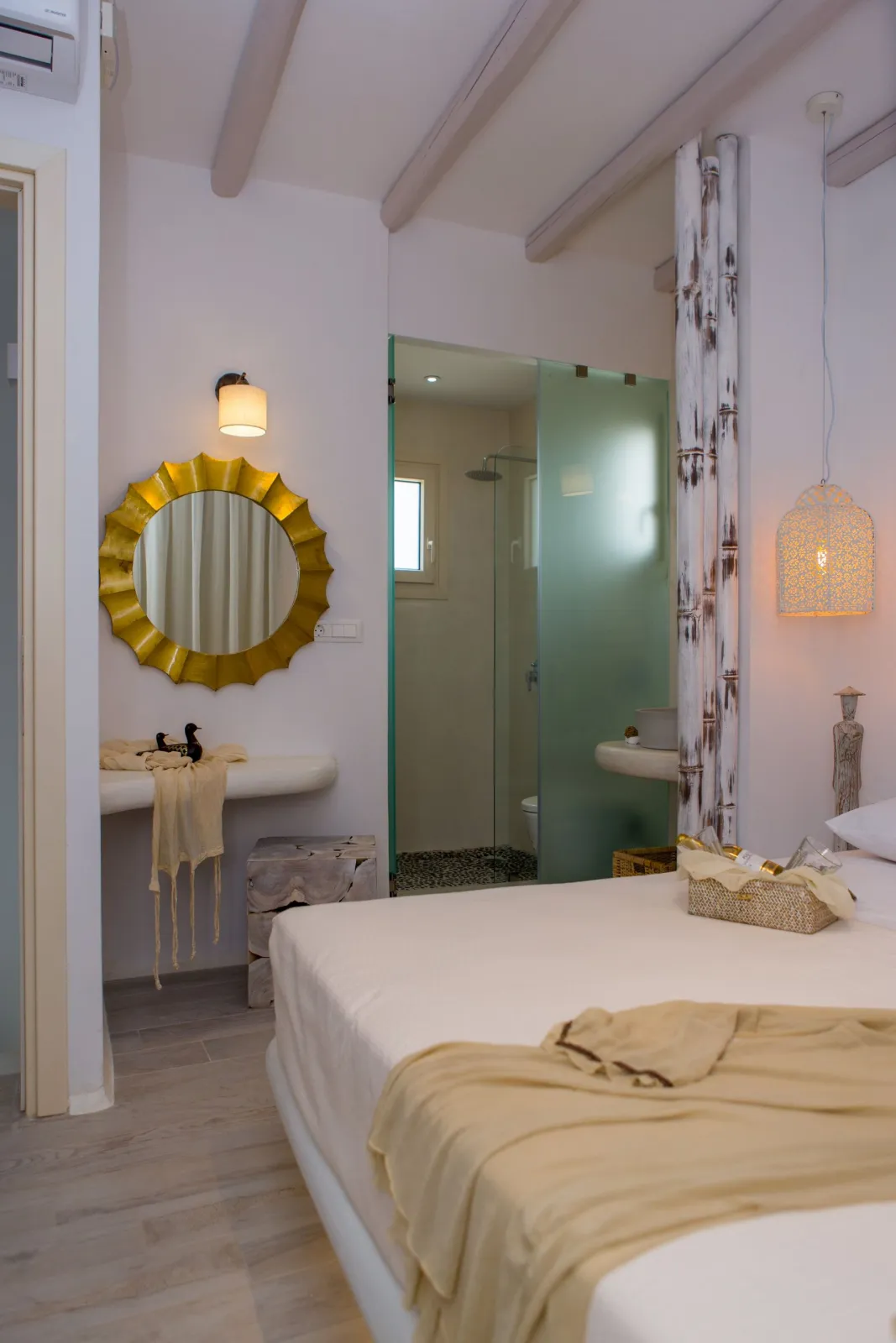 Naxian Lounge Villas