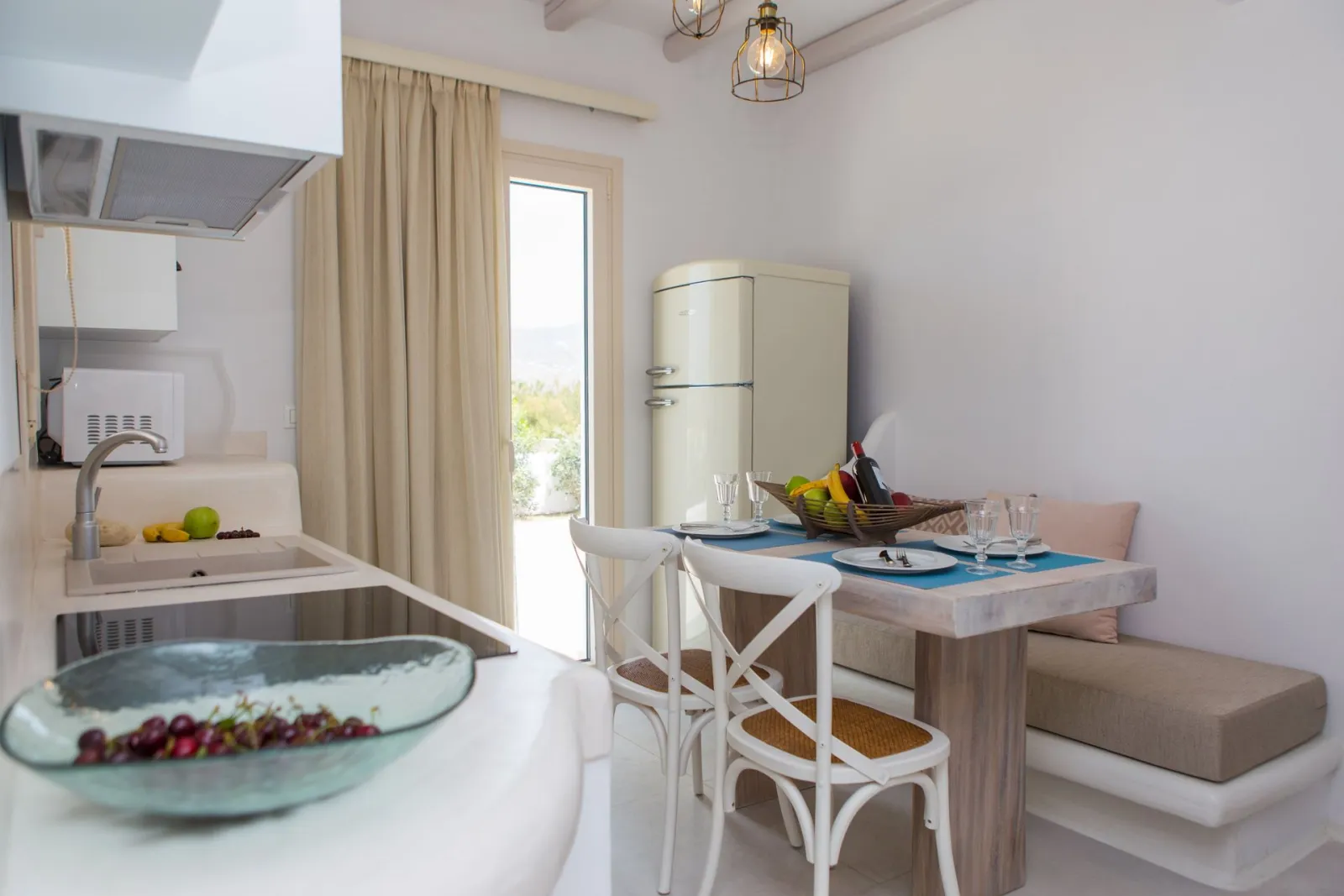Naxian Lounge Villas