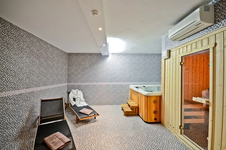 Naxos Island Hotel