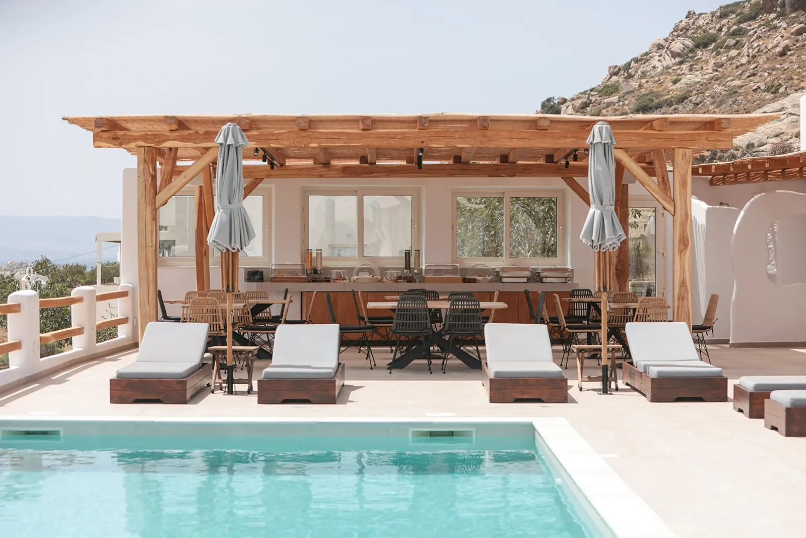 Naxos Earth Suites