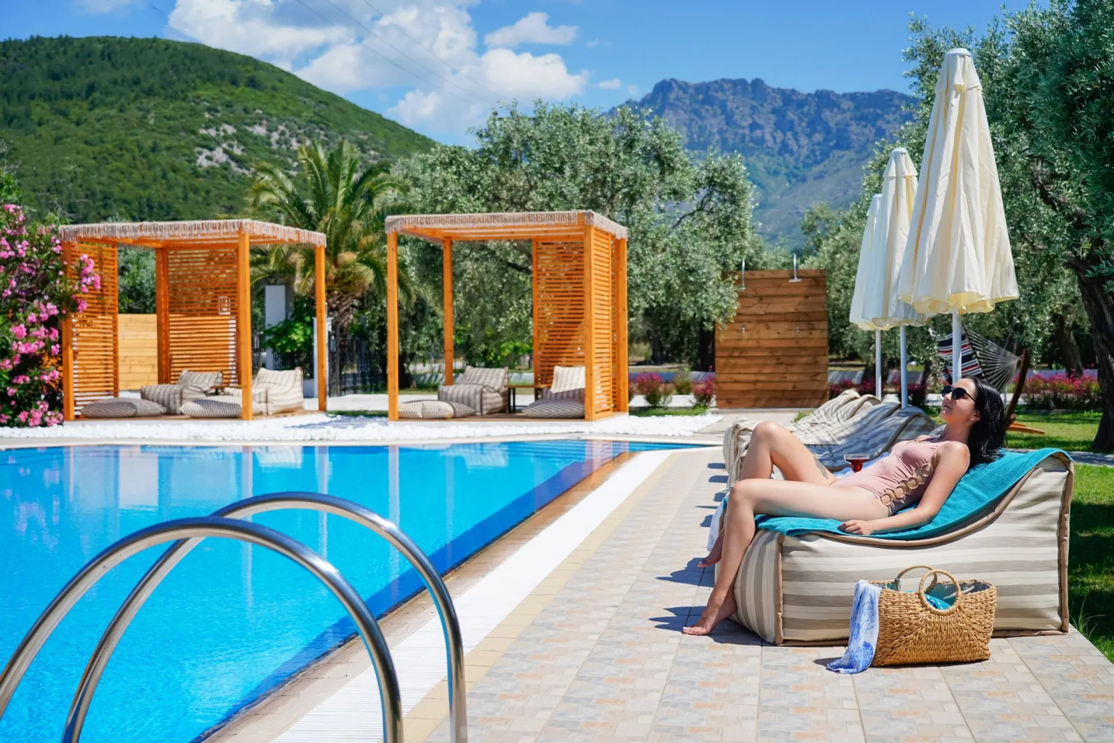 Nefeli Fresh Hotel