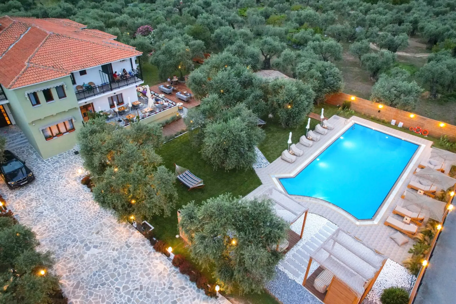 Nefeli Fresh Hotel