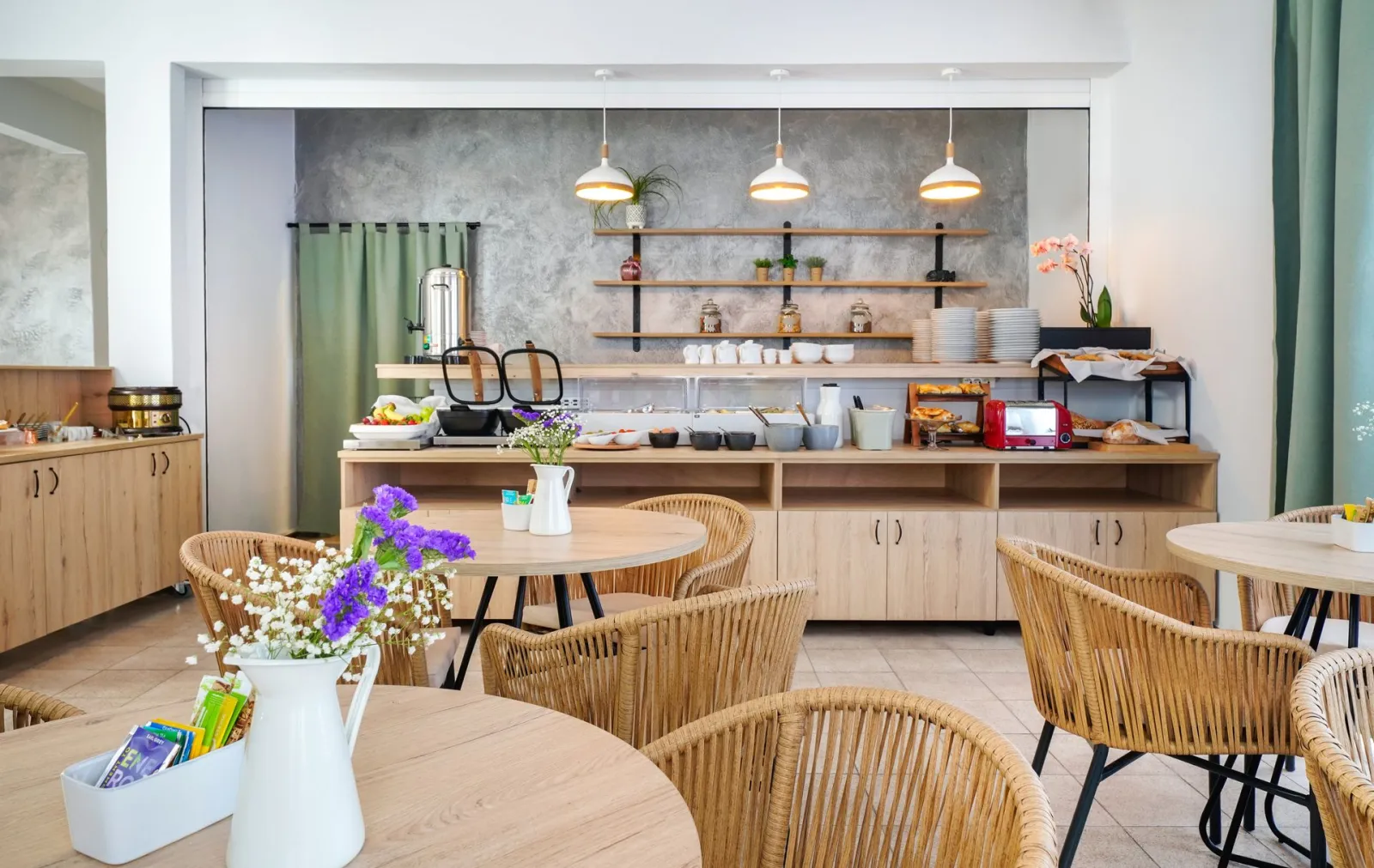 Nefeli Fresh Hotel