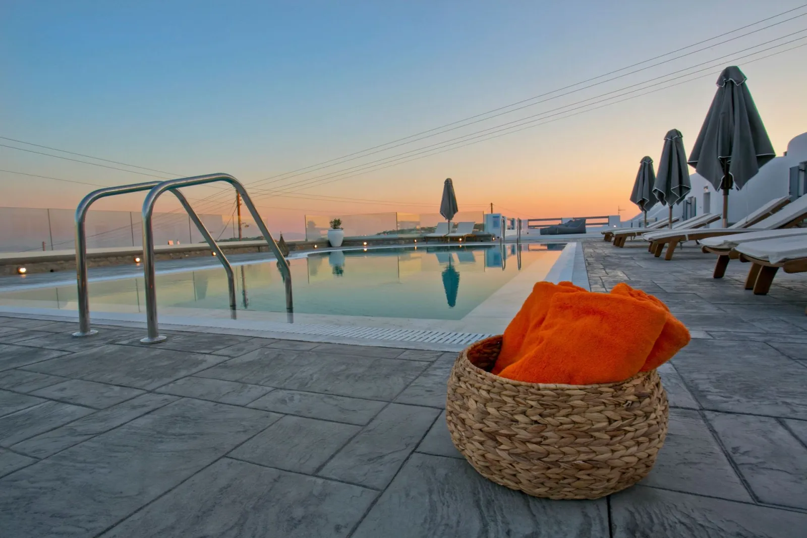 Nida Mykonos