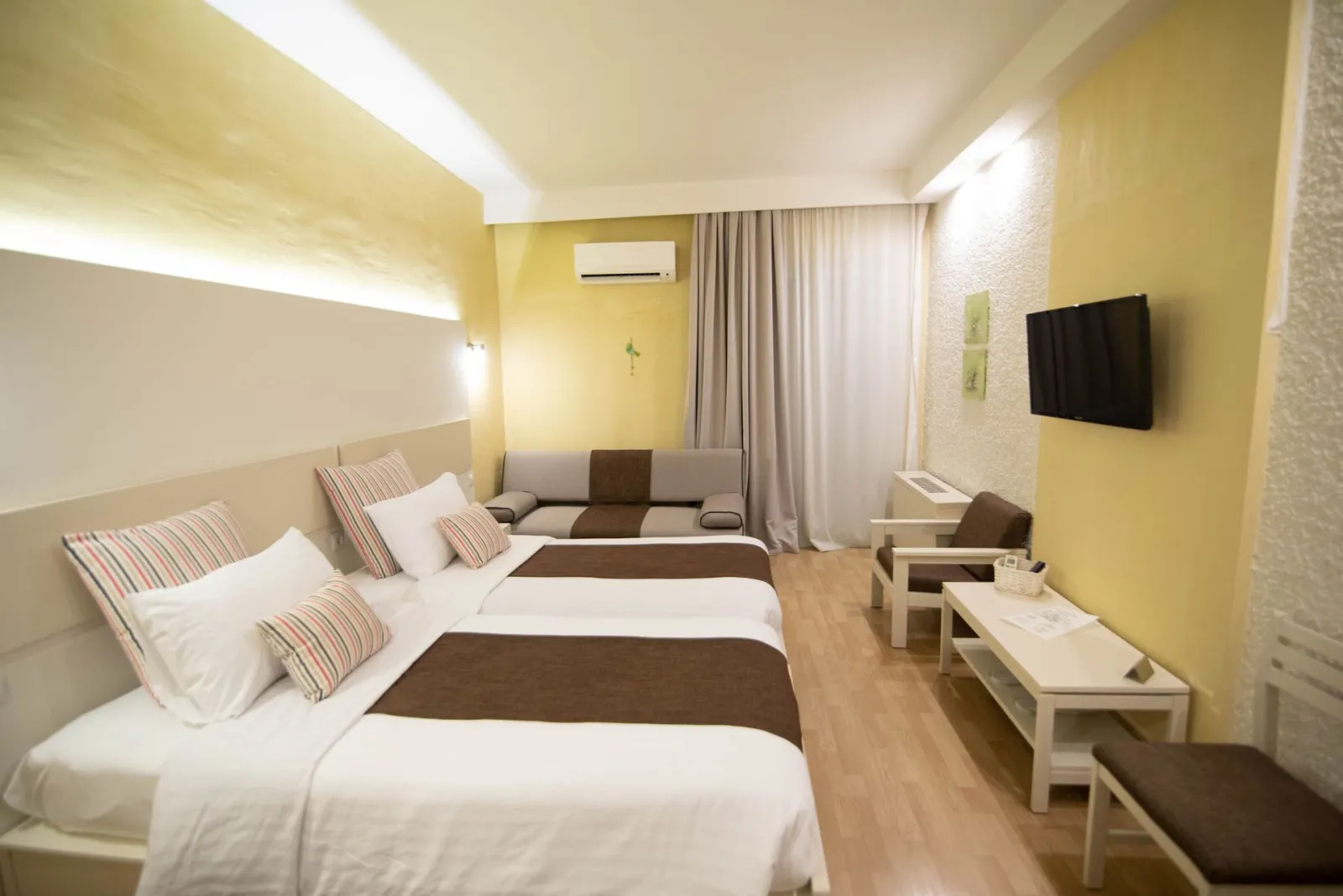 Twin room