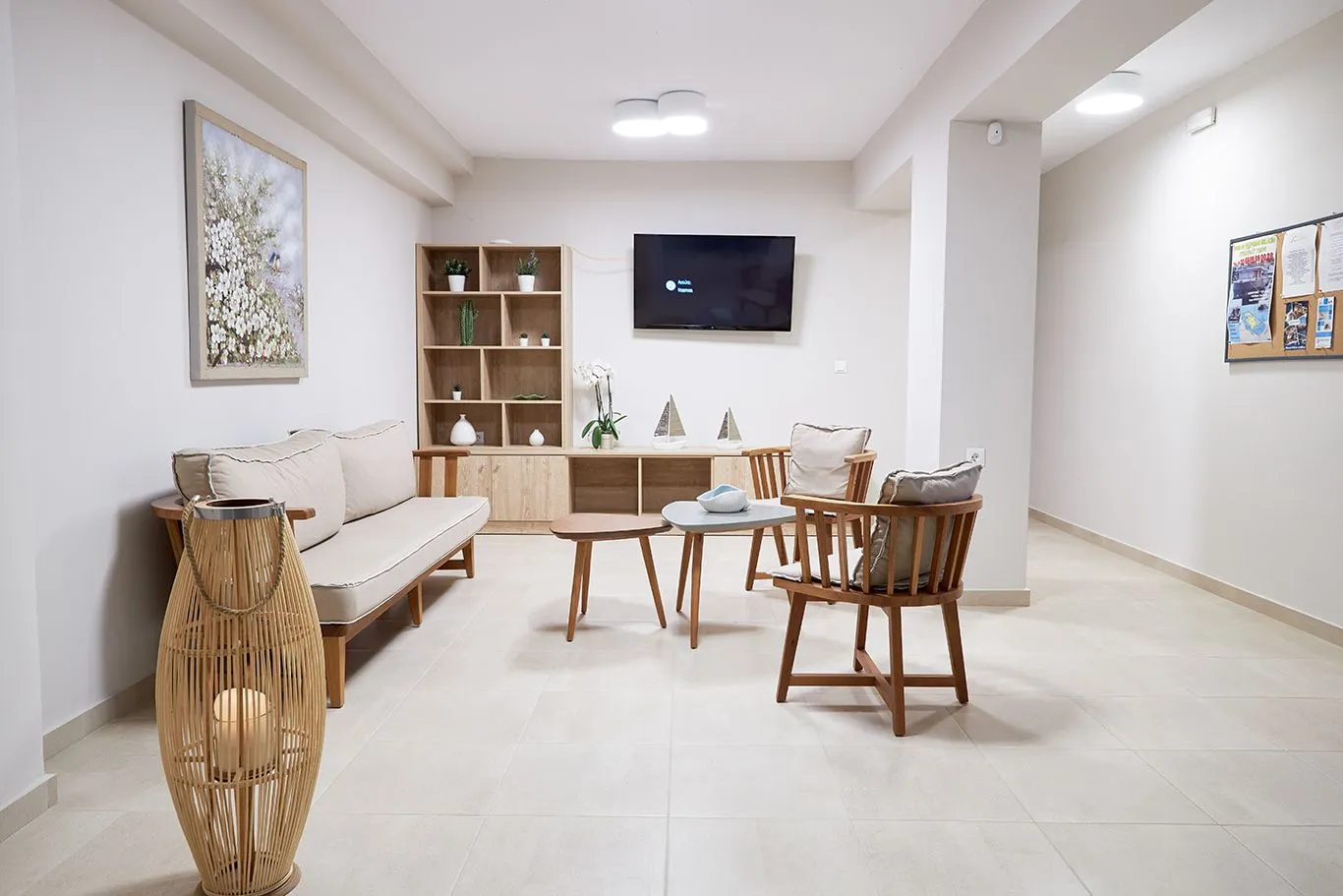 Nikiti Comfort lobby