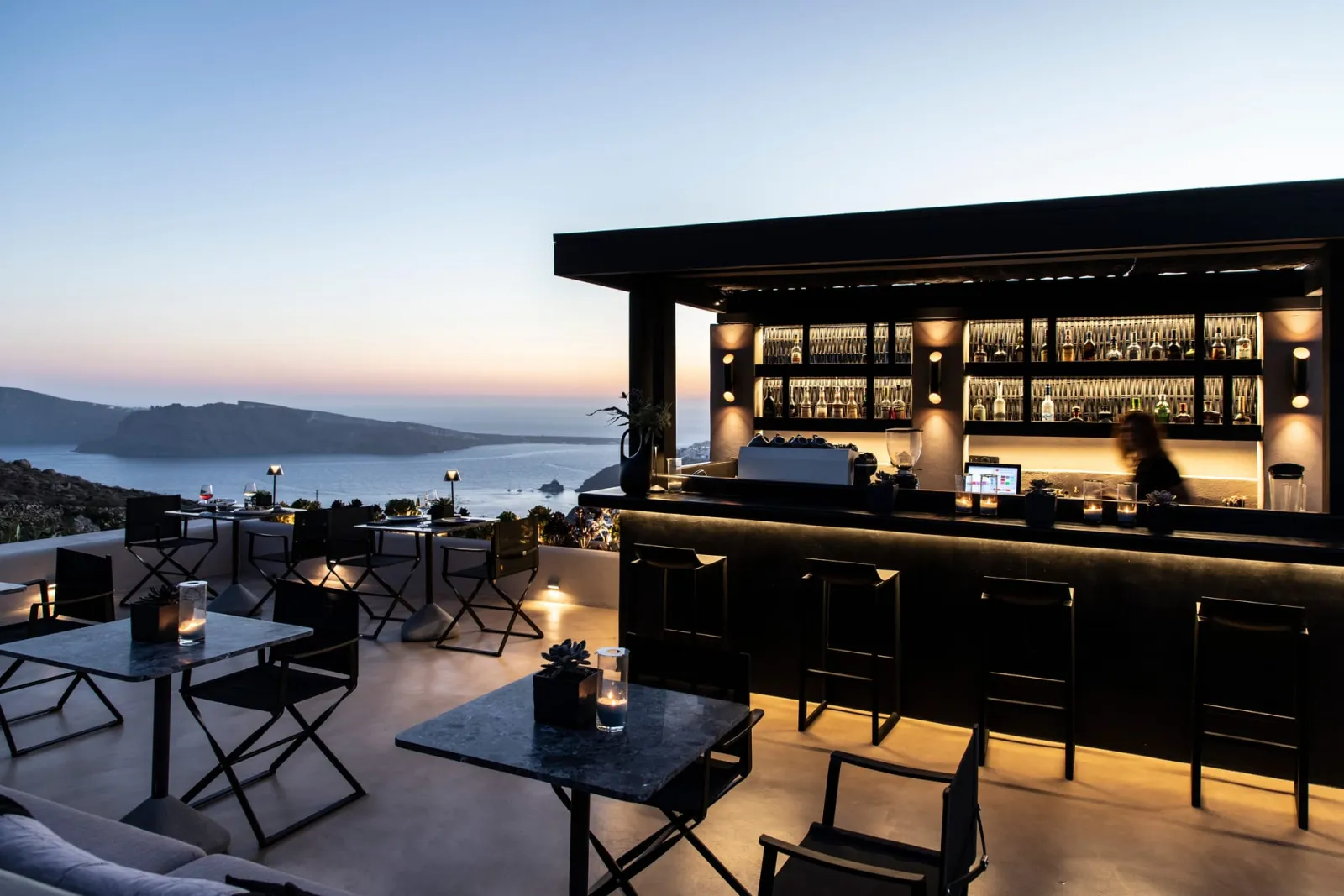 Nimbus Santorini