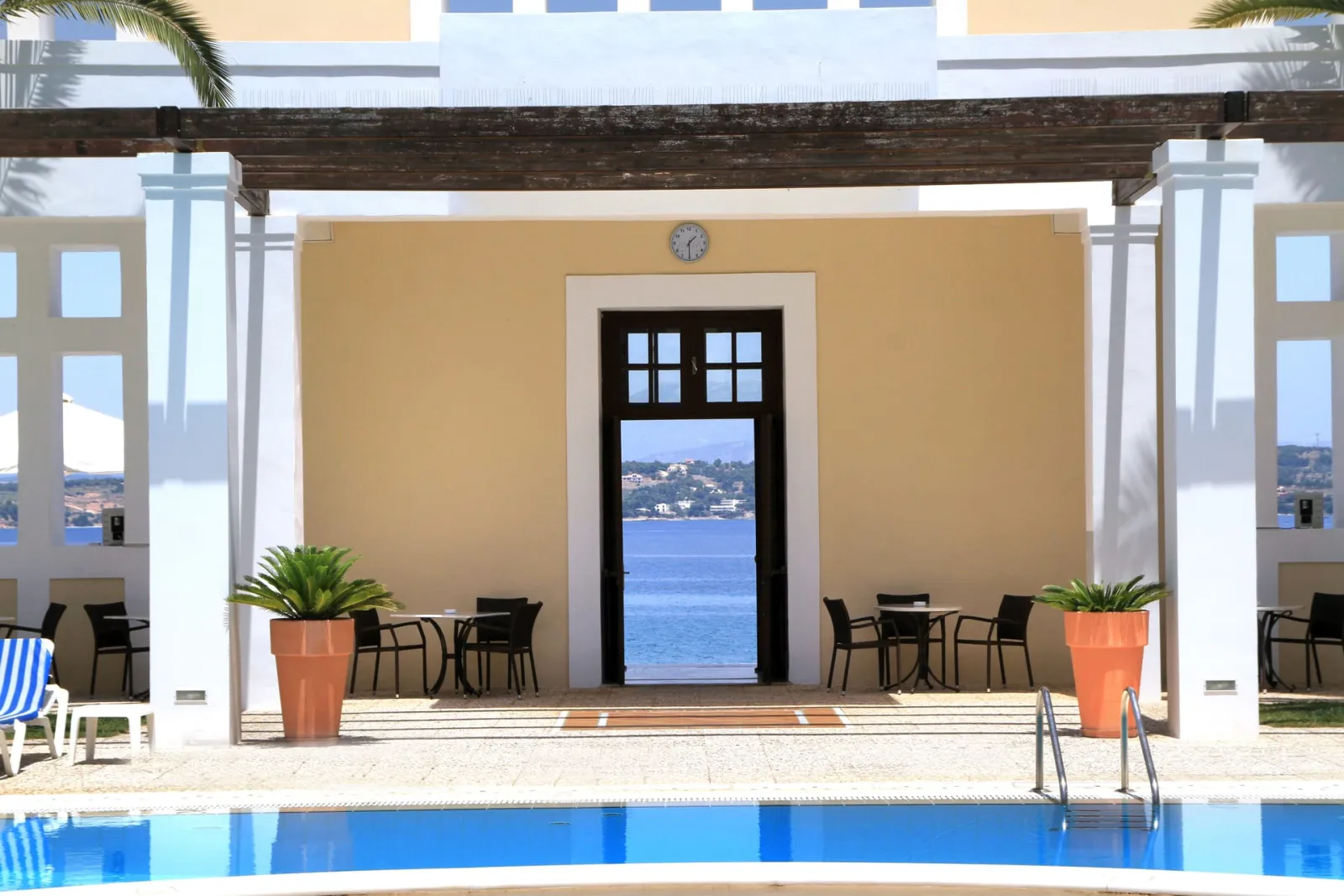 Nissia Traditional Residences