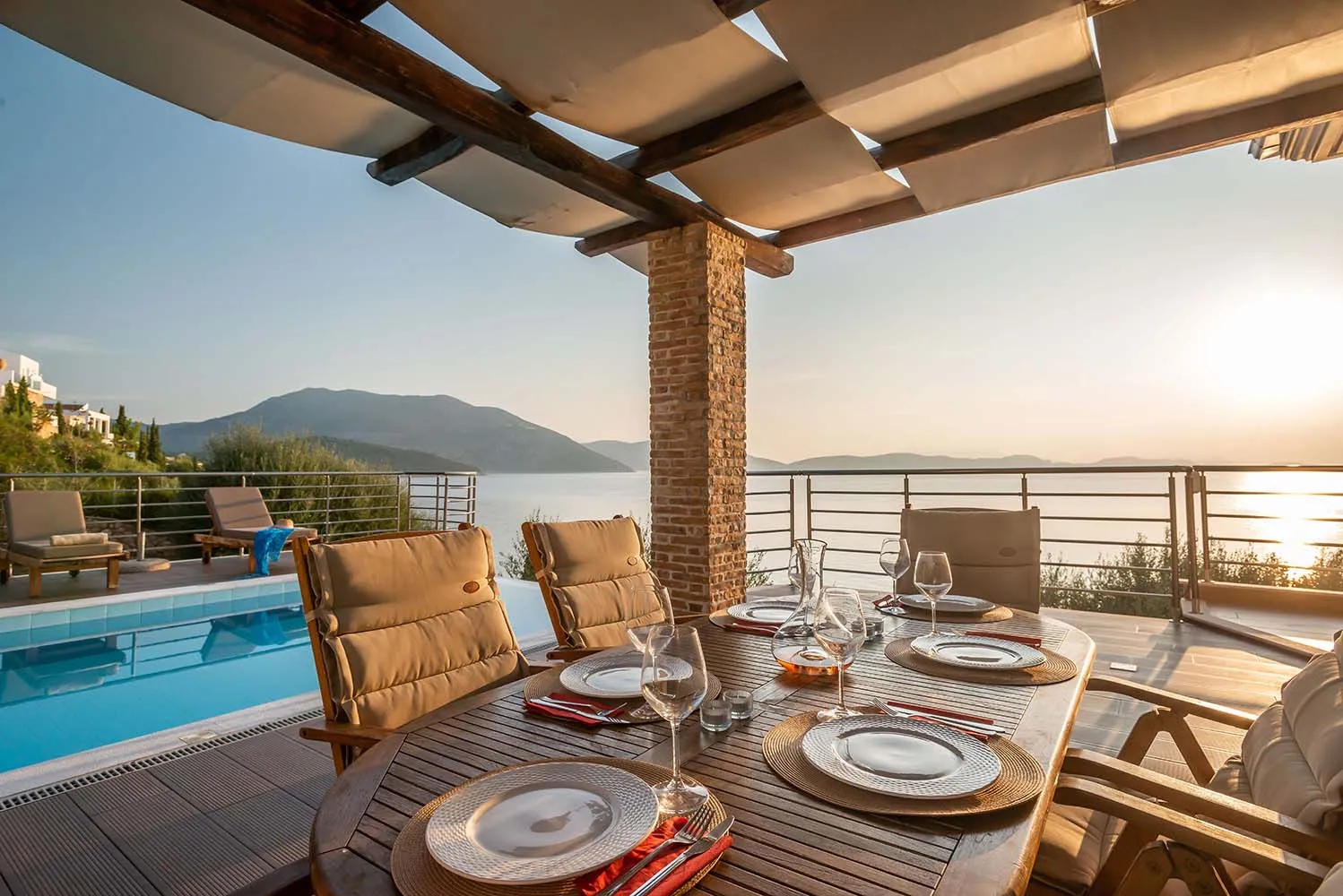Followmetogreece_Party-friendly accommodations Greece_5375