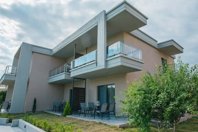 Olea Mare Studios and apartments kalives Chalkidiki