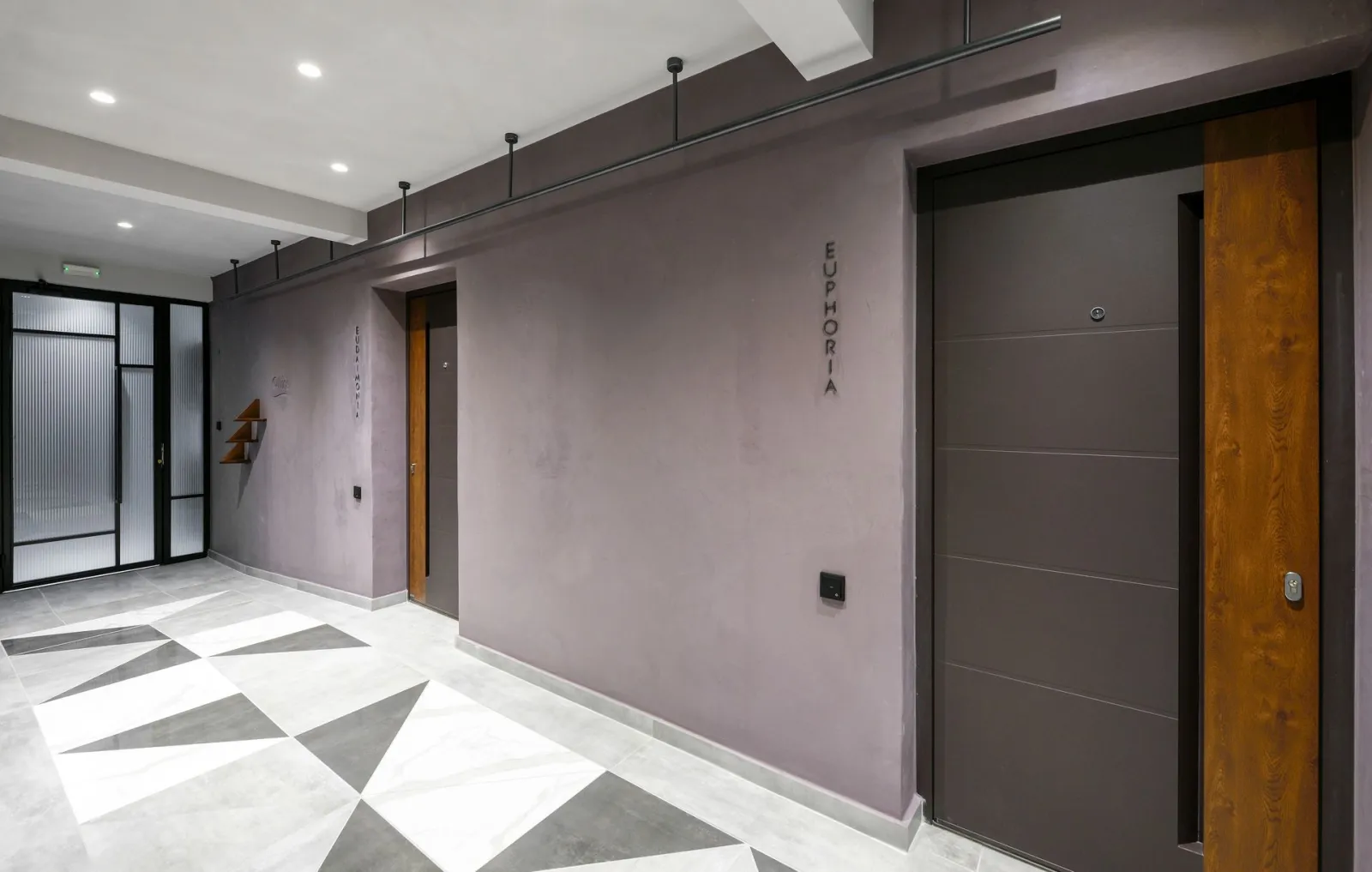 Olvios Luxury Suites & Lofts