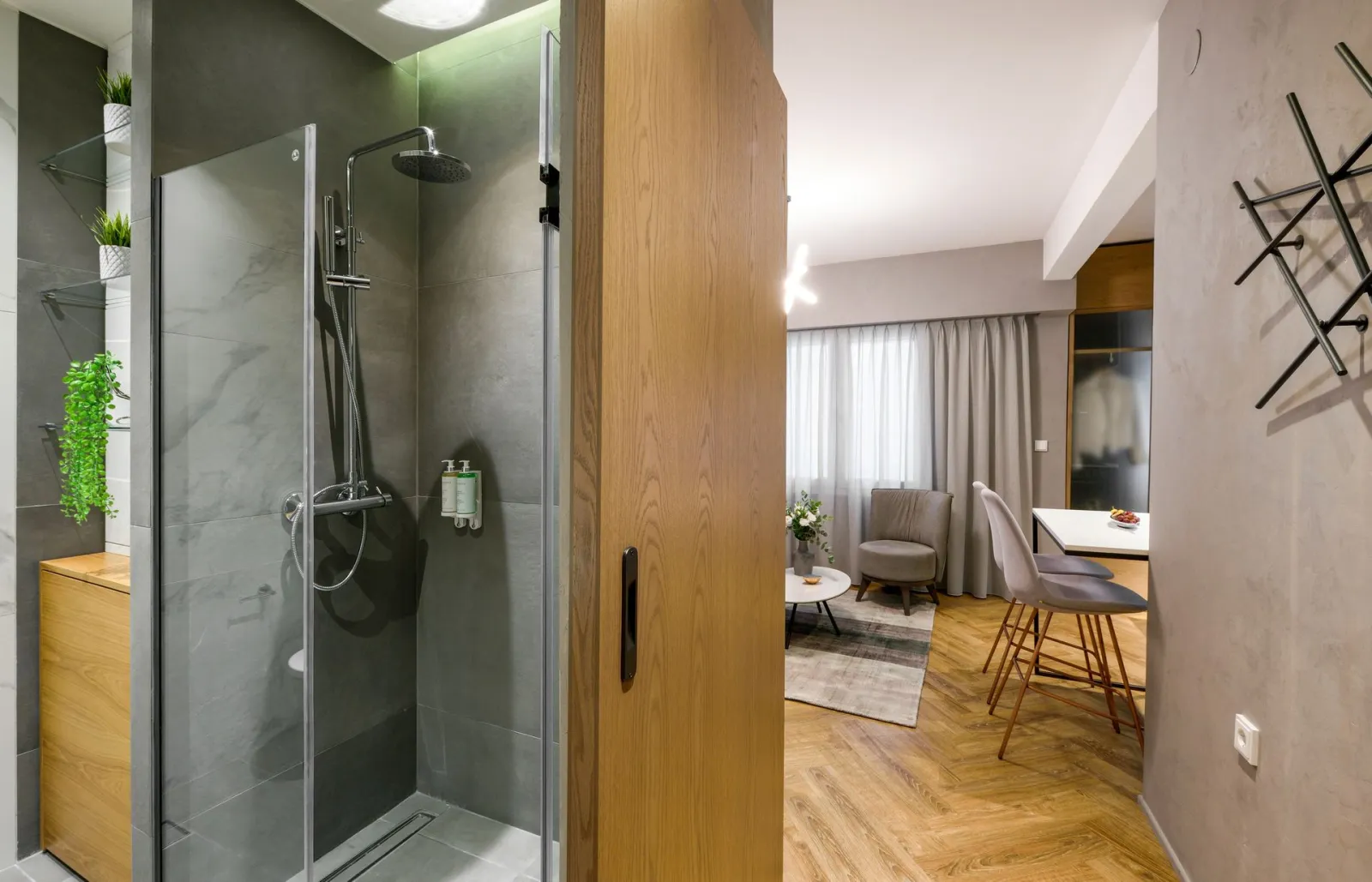 Olvios Luxury Suites & Lofts