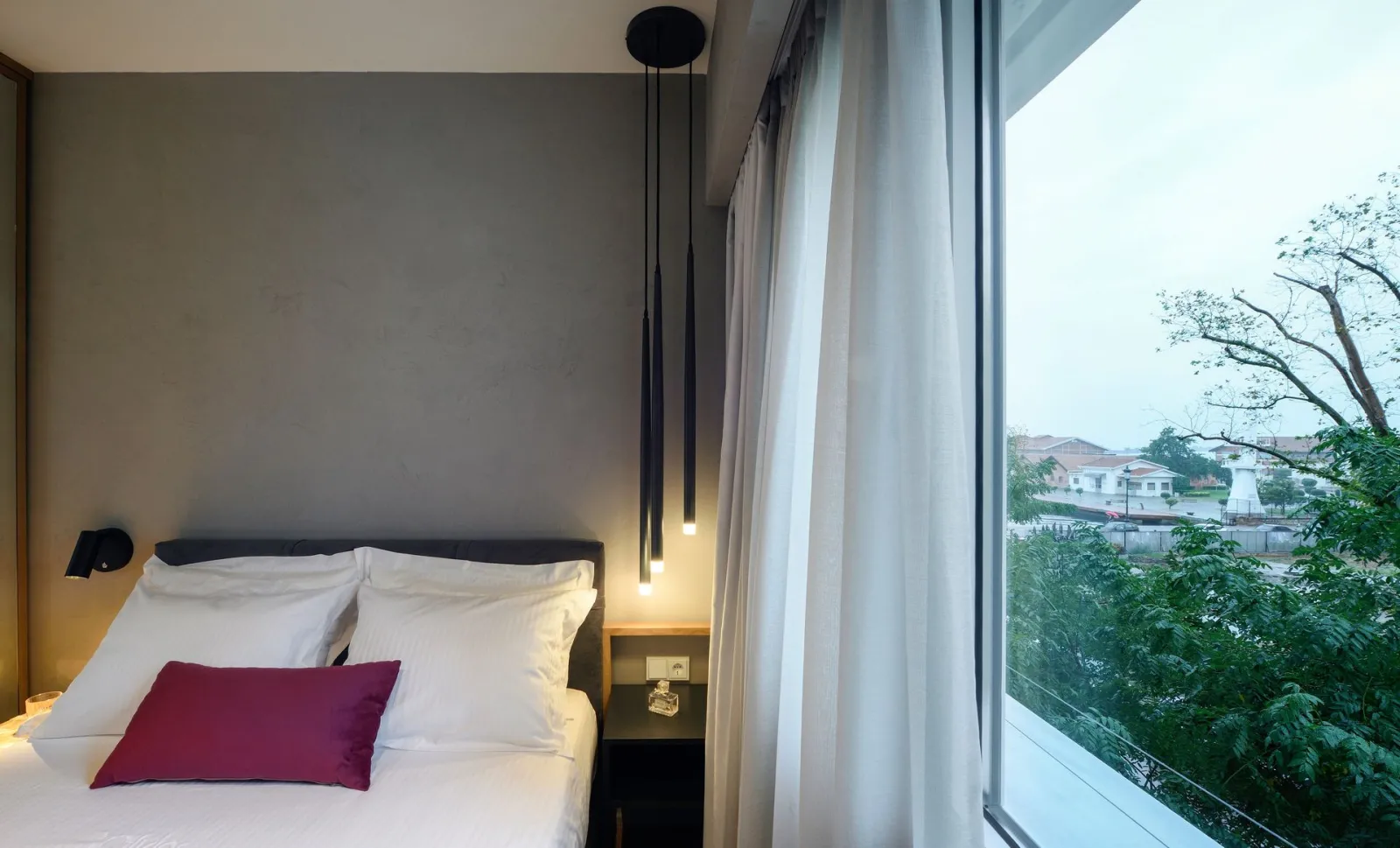 Olvios Luxury Suites & Lofts
