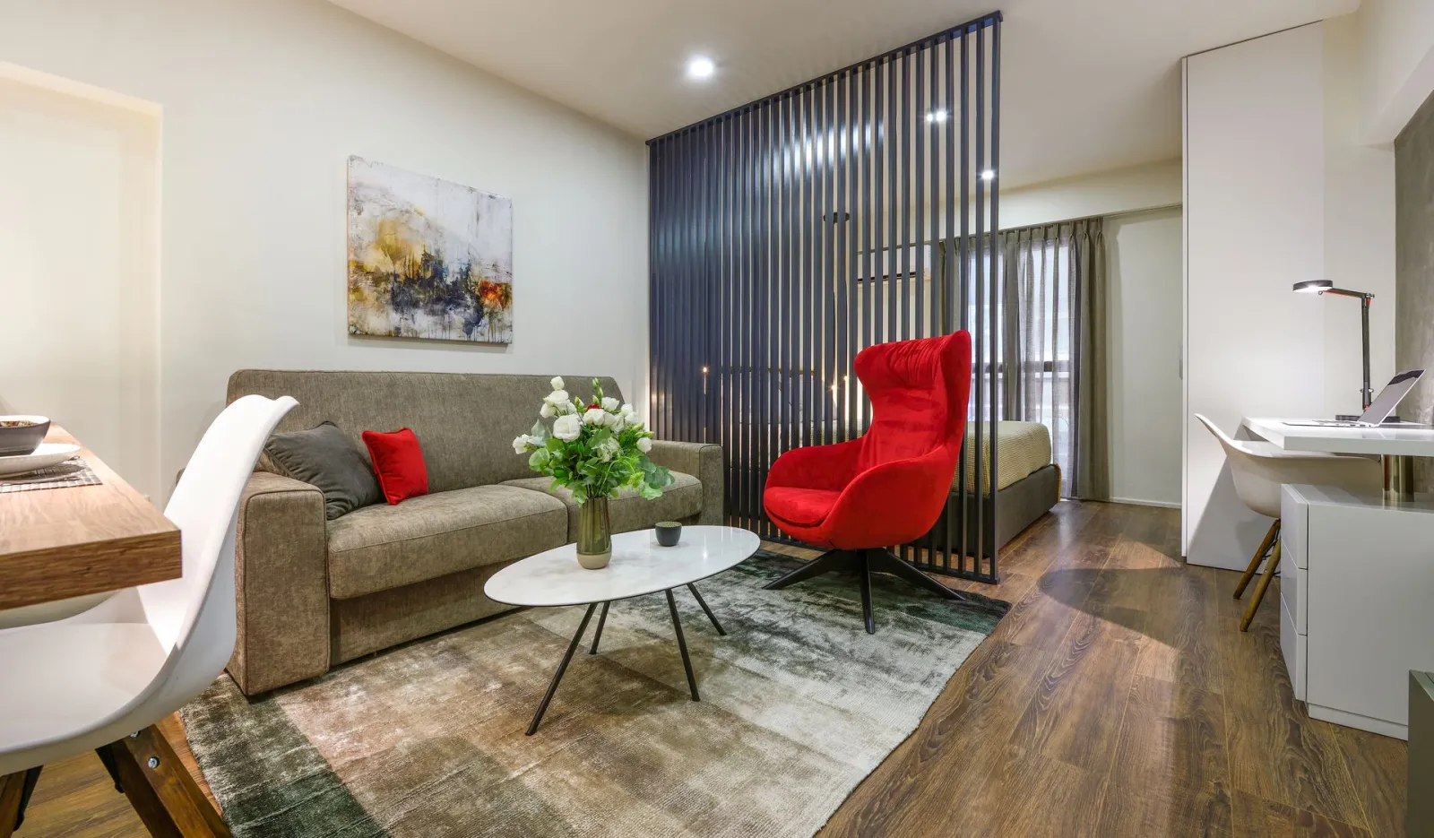 Olvios Luxury Suites & Lofts