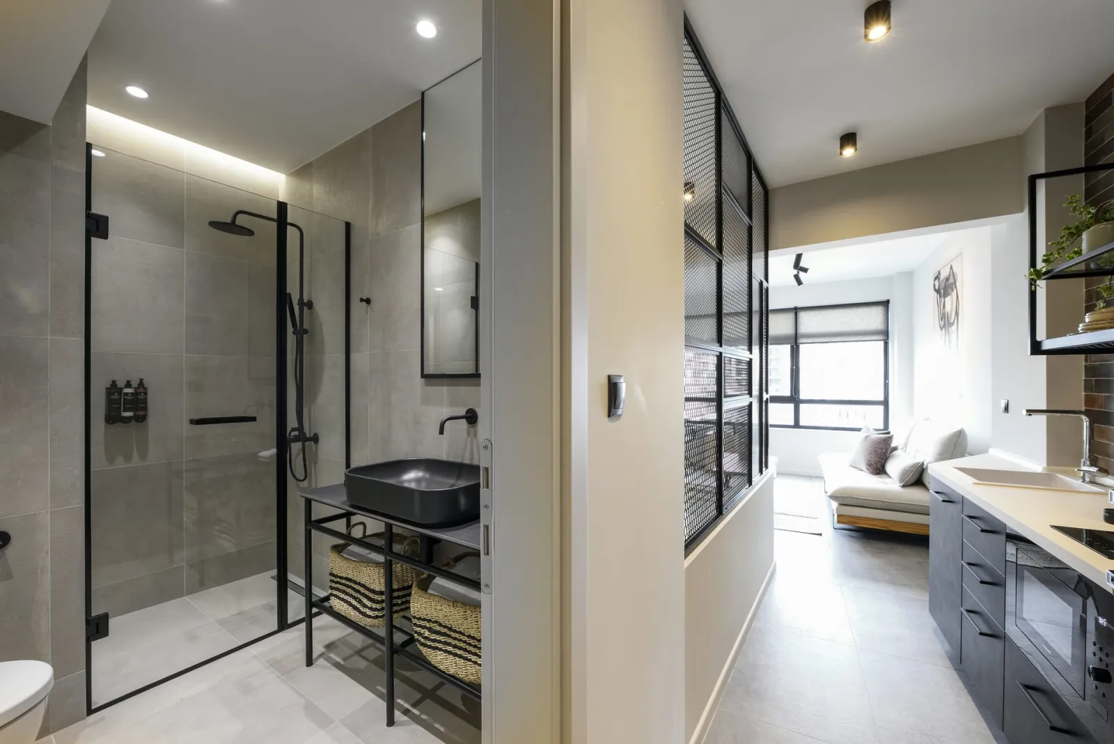 Olvios Luxury Suites & Lofts