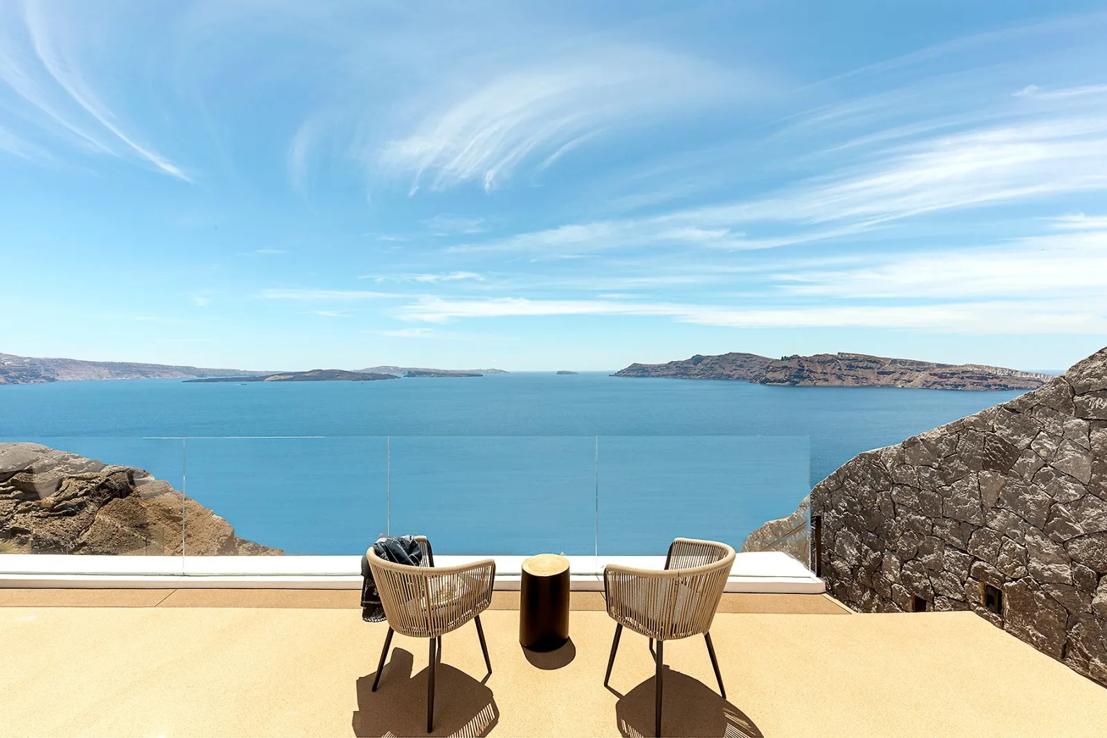 Olvos Luxury Suites