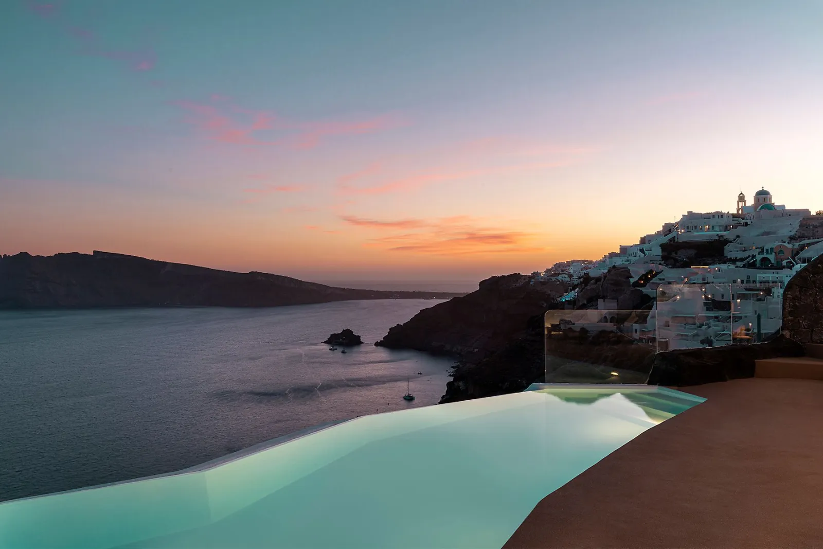 Olvos Luxury Suites