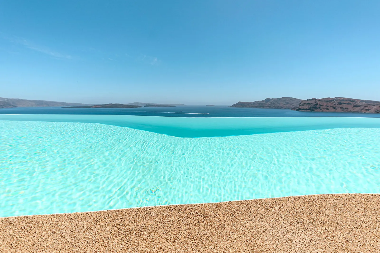 Olvos Luxury Suites