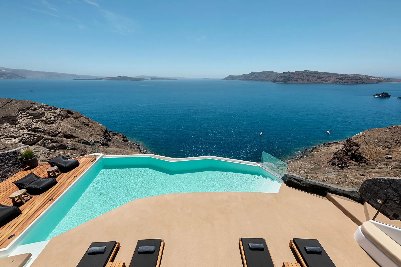 Olvos Luxury Suites