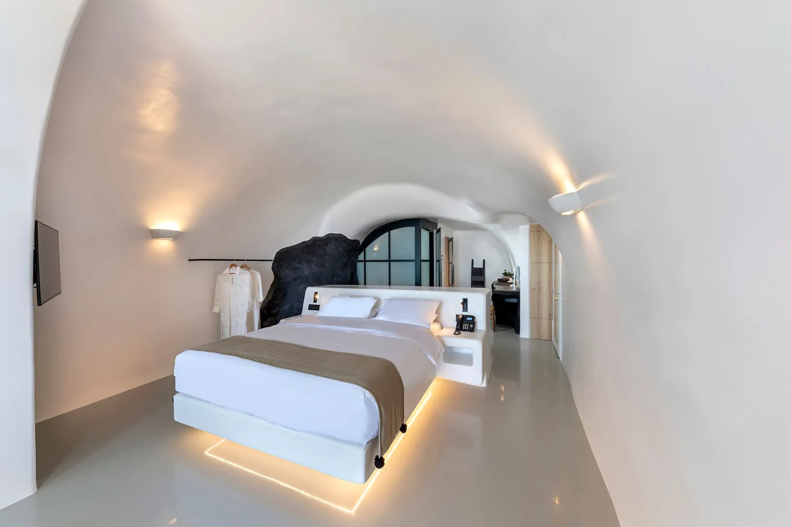 Olvos Luxury Suites