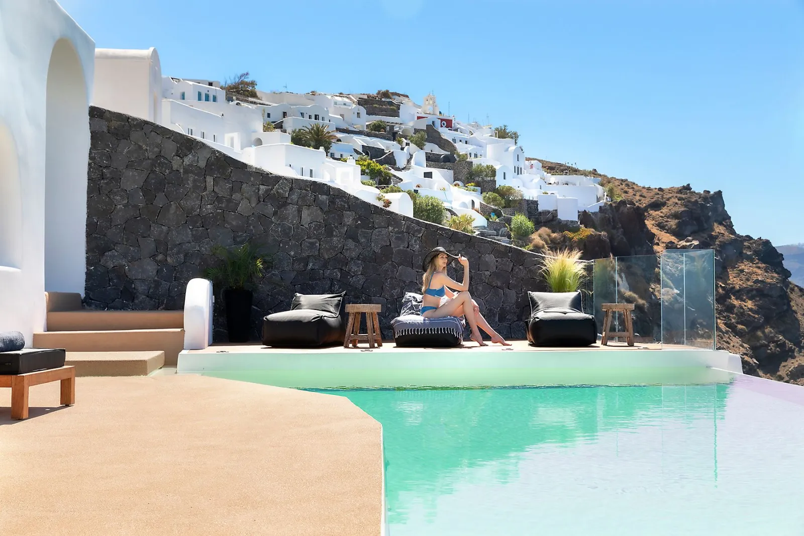Olvos Luxury Suites