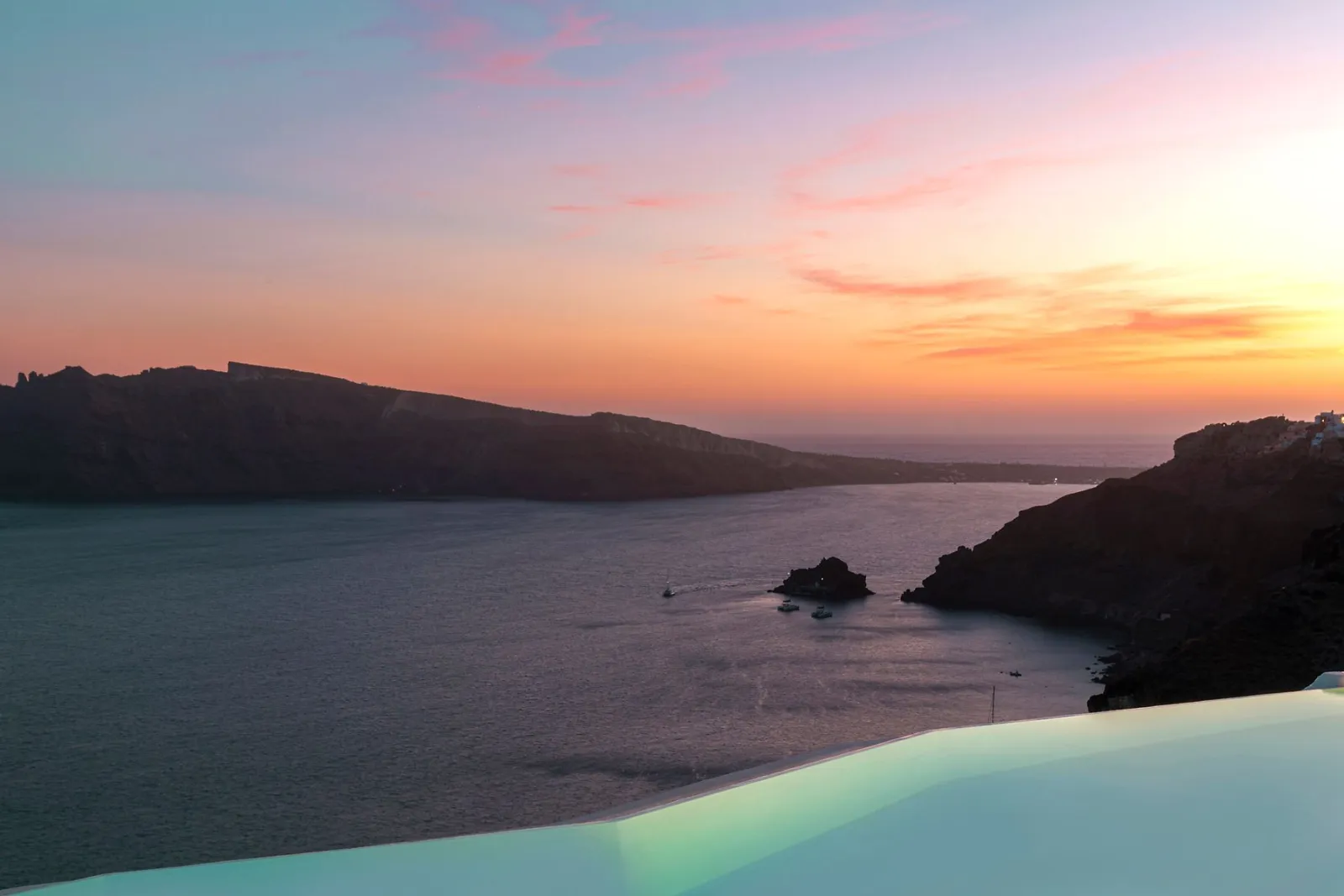 Olvos Luxury Suites