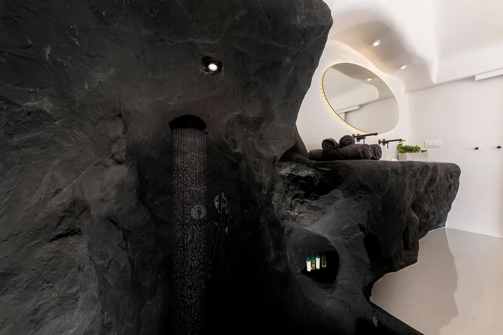 Olvos Luxury Suites