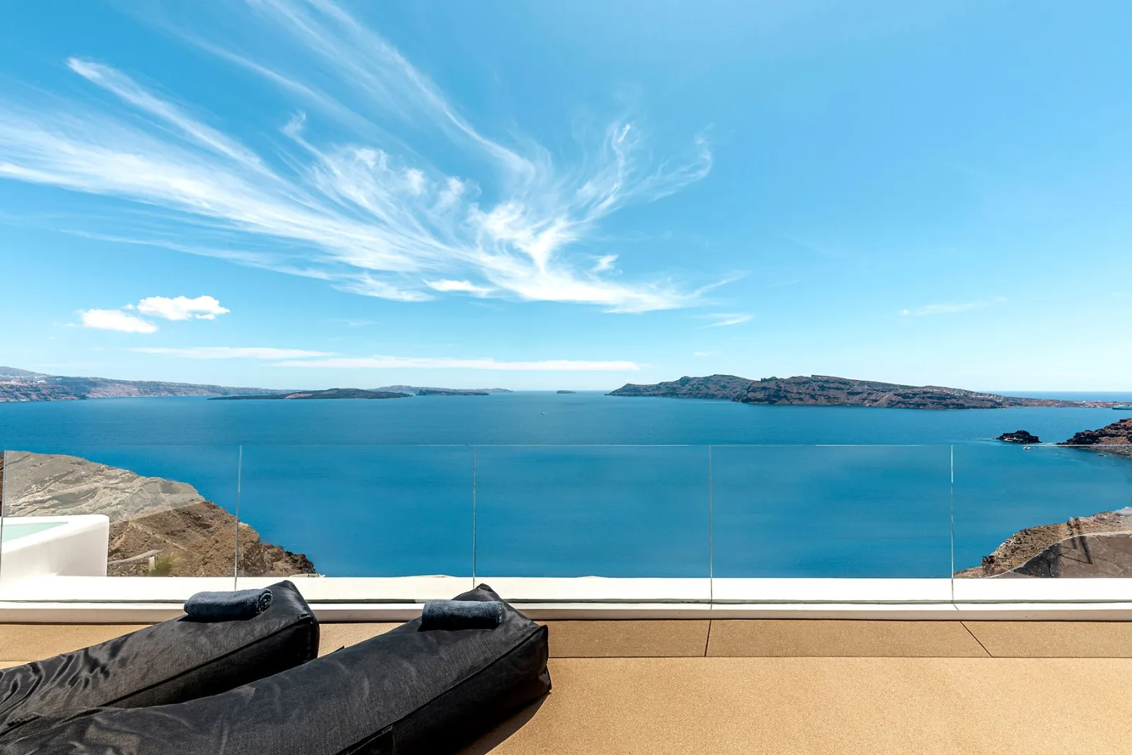 Olvos Luxury Suites