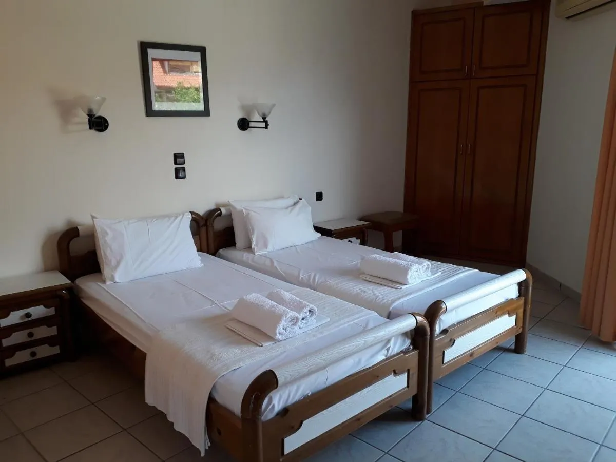 Followmetogreece_Family-owned guesthouses Greece_3736