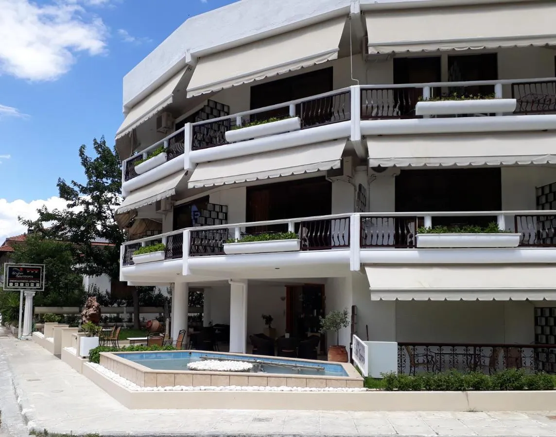 Followmetogreece_Coastal accommodations Greece_8079