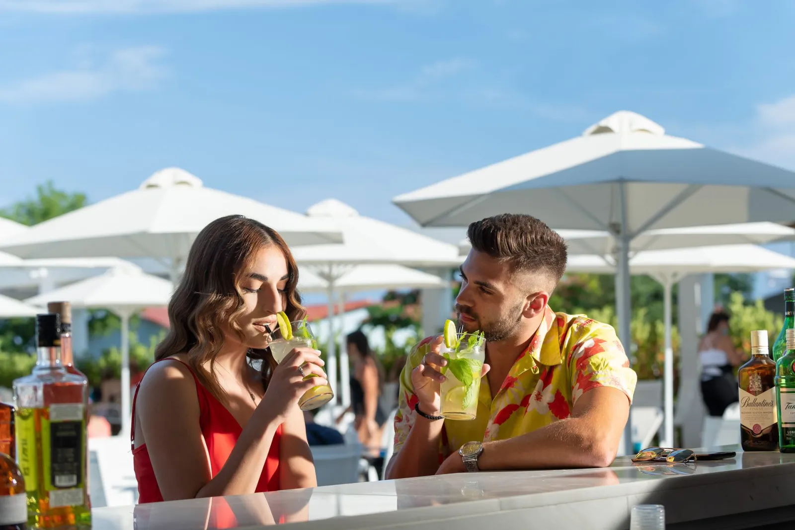 Breeze Pool Bar