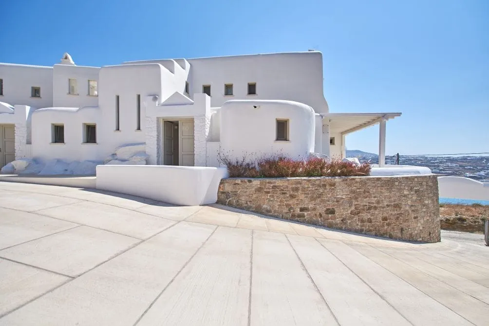 Mykonos On The Rocks